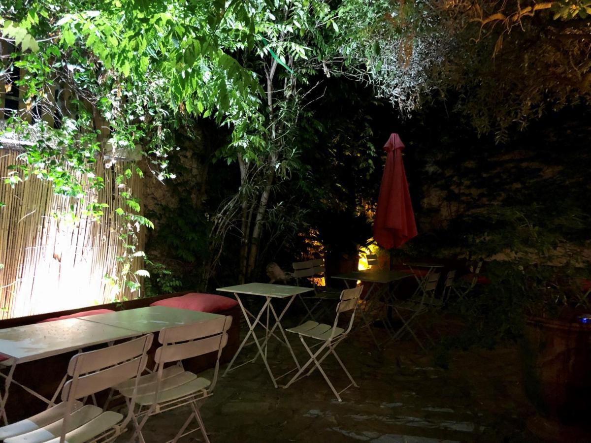 Hotel Saint Louis Aigues-Mortes Dış mekan fotoğraf