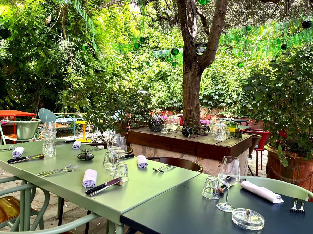Hotel Saint Louis Aigues-Mortes Dış mekan fotoğraf